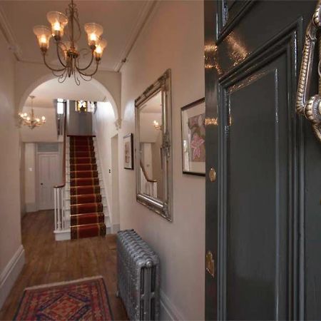 Number 5 Bed & Breakfast Shaftesbury Bagian luar foto