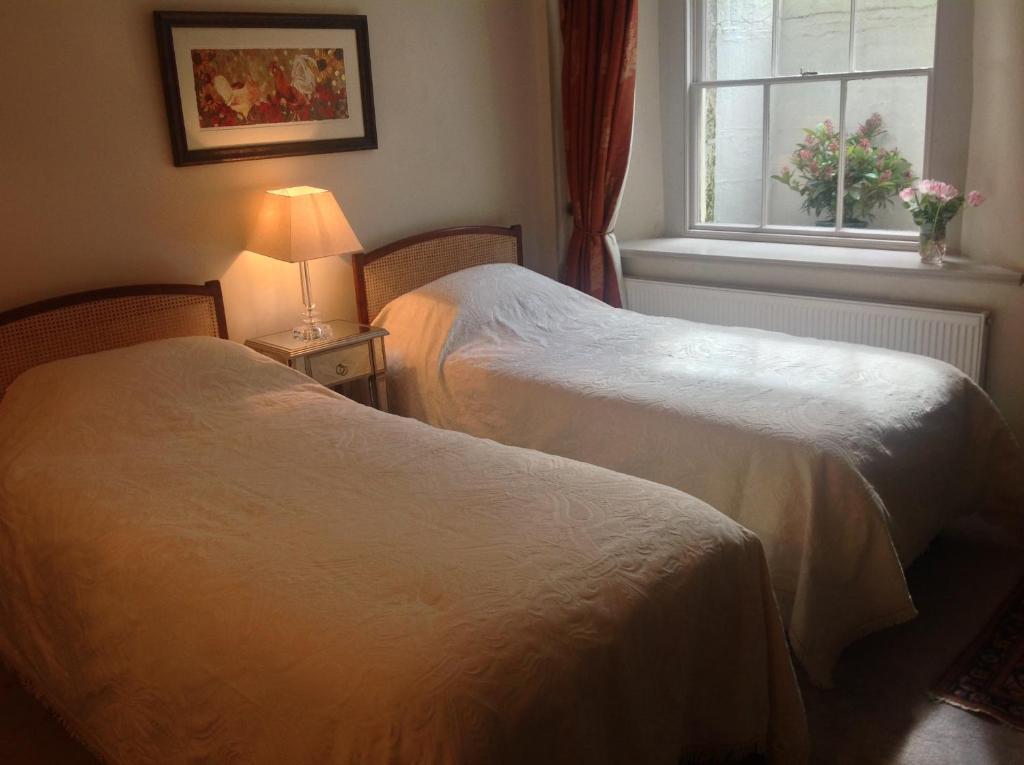 Number 5 Bed & Breakfast Shaftesbury Ruang foto